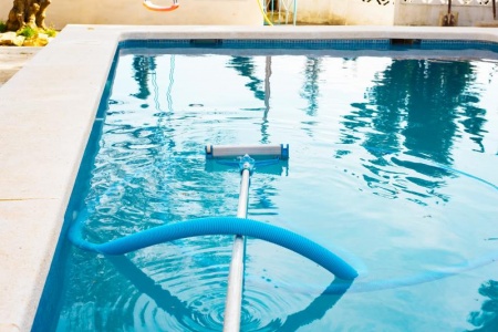 Rénovation de piscine, quelles solutions pour moderniser votre espace aquatique